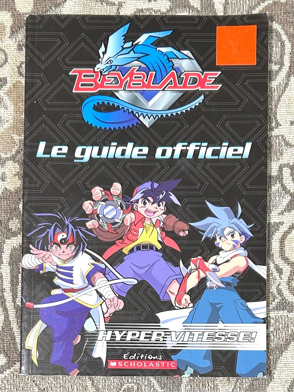 4/$20 Beyblade Le Guide Officiel French Beyblades Official Guide Book